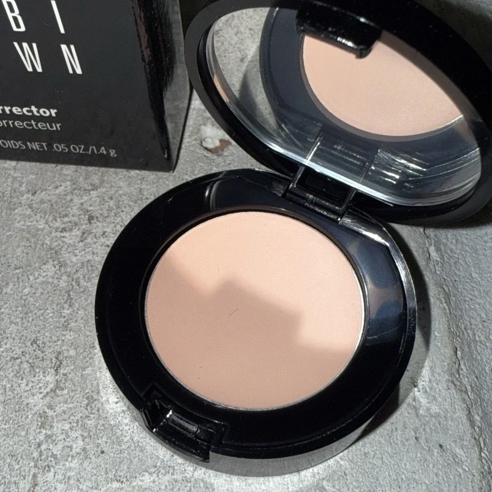 Bobbi Brown Corrector PORCELAIN BISQUE - 0.05 oz / 1.4 g NIB